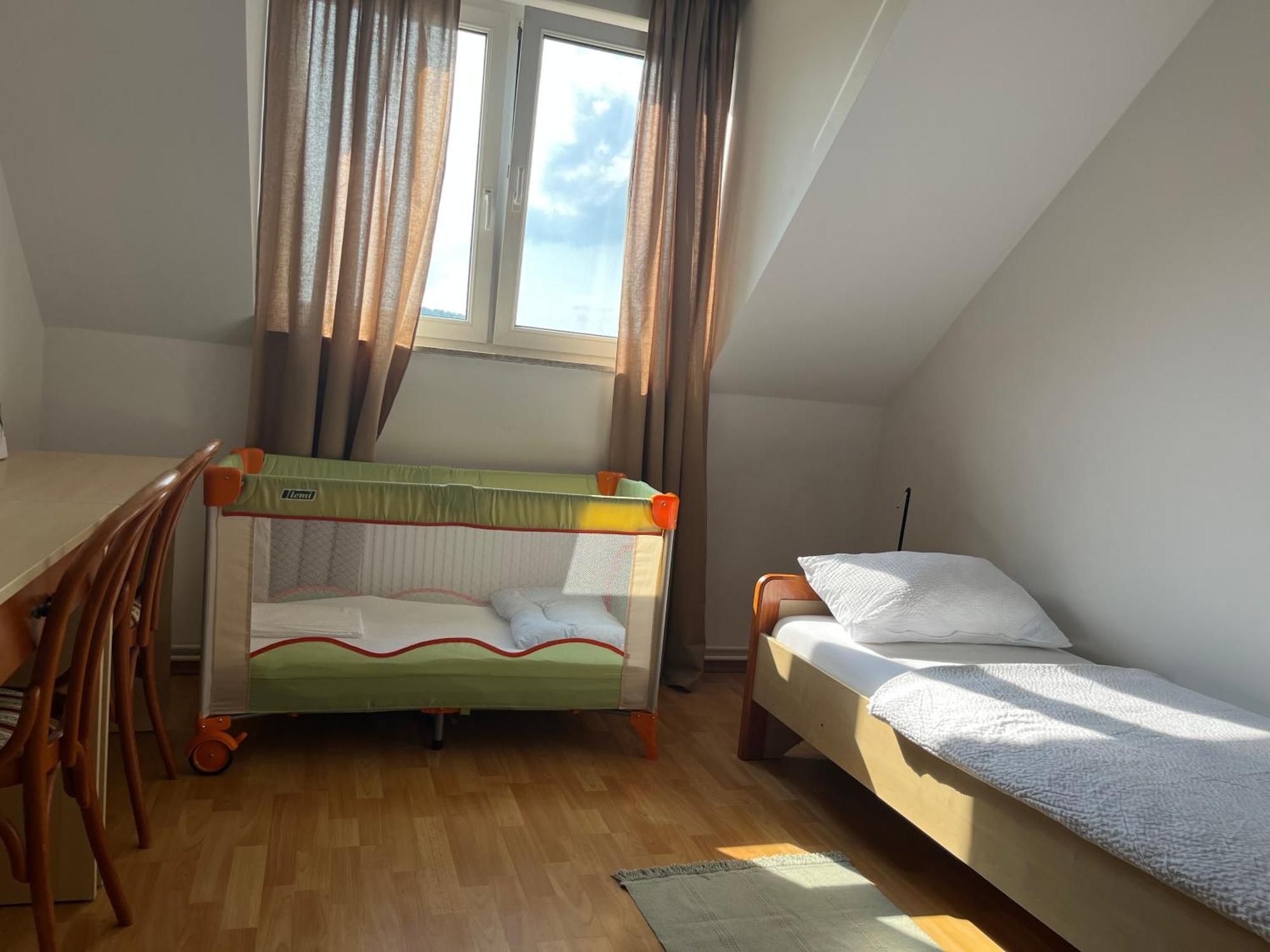Bed and Breakfast Karla'S House Dobje pri Planini Екстер'єр фото